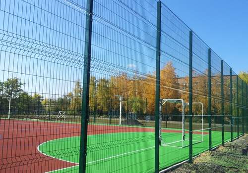 3Д забор для футбольной площадки в Нефтеюганске