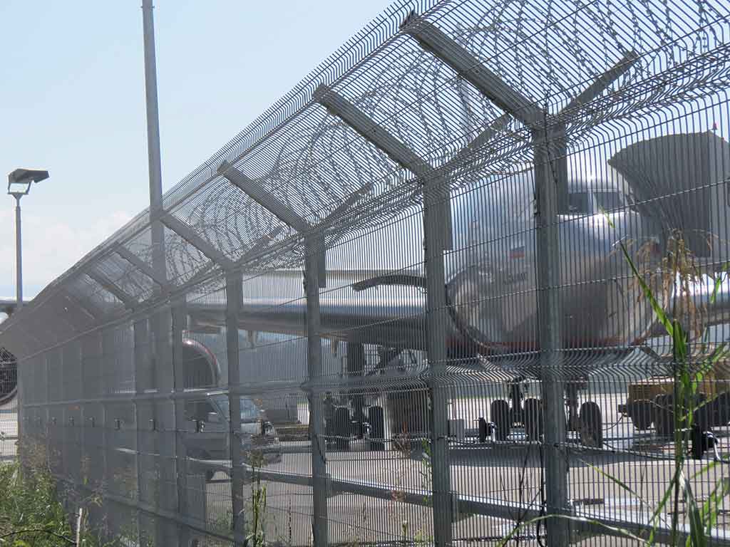 Ограждения для аэропортов и аэродромов в Нефтеюганске